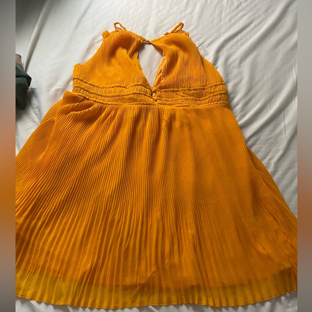 H and M dress